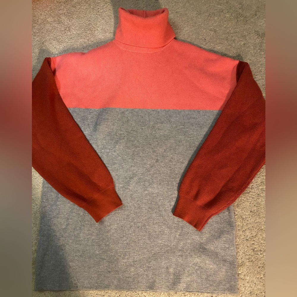 Forever 21 Men's Colorblock Turtleneck Sweater — Coral, Rust & Light Gray